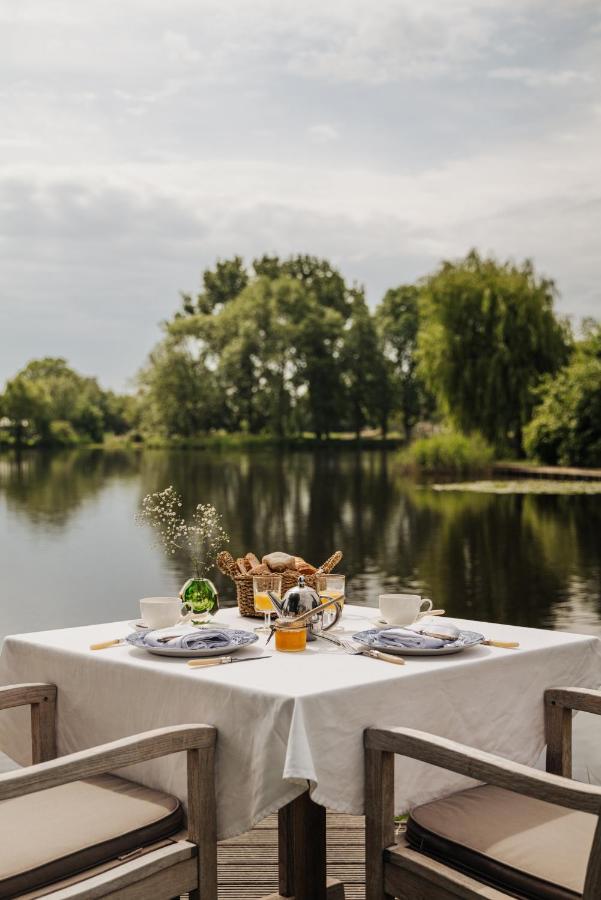 Inn On The Lake Broek in Waterland Eksteriør bilde